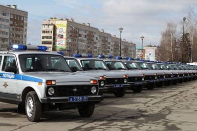Полицейских из 13 районов Омской области свозили на январскую акцию в поддержку Навального
