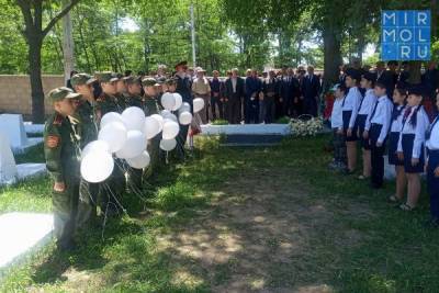 В Махачкале отметили 100-летие со дня рождения Героя Советского Союза Башира Сулейманова