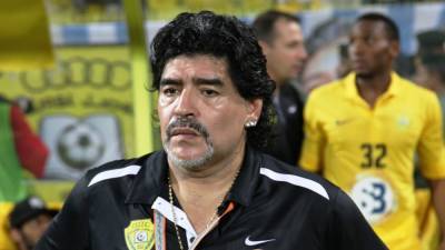 За смерть аргентинской звезды футбола Марадоны будут отвечать семь человек
