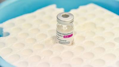 На Кипре расследуют случай тромбоза после вакцинации AstraZeneca