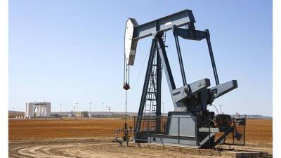 Поставки российской нефти в Китай рухнули на 15%