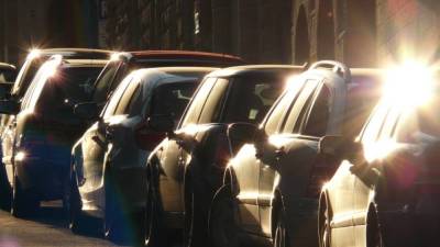 Штрафами за неправильную парковку в Петербурге с 1 июля займется комитет по транспорту
