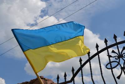 Киевлянин надругался над флагом Украины