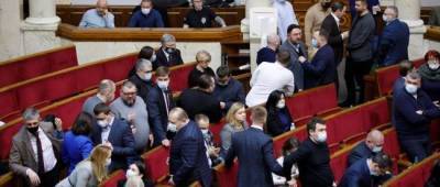 В Украине будут наказывать за военные преступления: Рада приняла закон