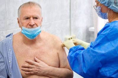 Владимир Жириновский трижды привился от коронавируса