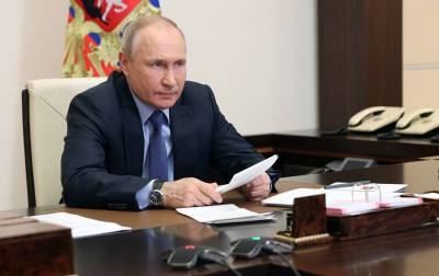 Путин одобрил предложение расширить список "Городов трудовой доблести"