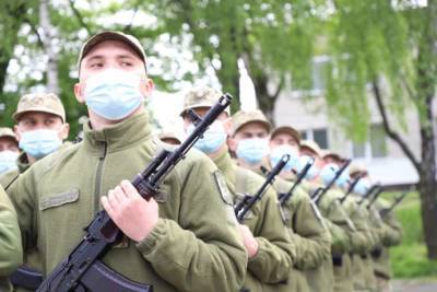 Почти 250 новобранцев-пограничников присягнули на верность Украинскому народу
