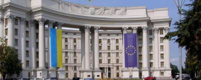 В МИД Украины заявили о сложностях согласования встречи Зеленского и Путина