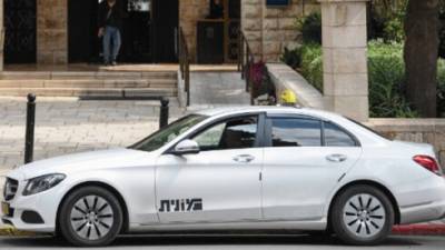 Новый вид краж в Израиле: во время сирен палестинец обчищал открытые машины