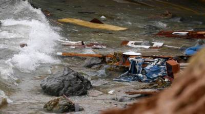 С затонувшей лодки у берегов Сан-Диего спасли 10 человек