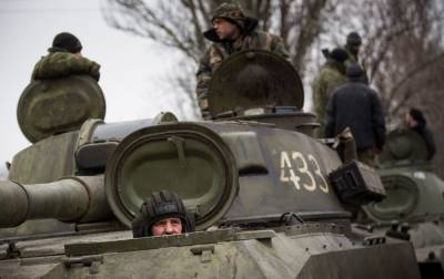 Боевики стягивают танки в Донецкой области, - ОБСЕ