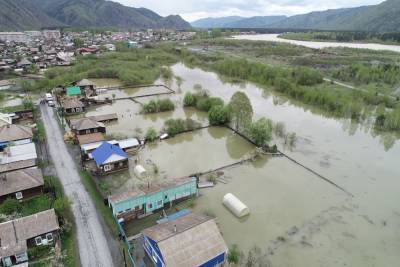 В Хакасии введен режим ЧС: река Абакан поднялась на 6 метров