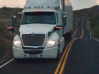 Беспилотный грузовик доставил арбузы из Аризоны в Оклахому на 10 часов быстрее