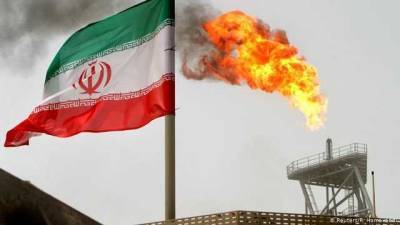 «Запад согласился снять санкции»: нефть пробила «дно» после заявления президента Ирана
