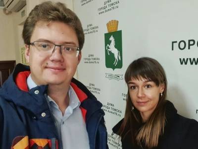 В Томске задержали независимого депутата городского парламента Ксению Фадееву
