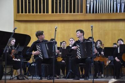 Астраханский колледж культуры и искусств отметил 85-летие юбилейным концертом