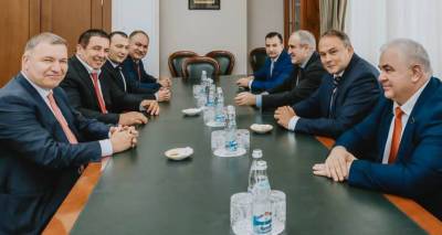Гагик Царукян встретился с российскими политиками