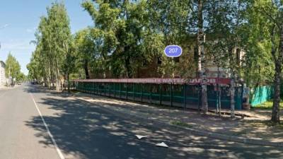 Сыктывкарцы обеспокоены строительством нового торгового центра рядом со школой