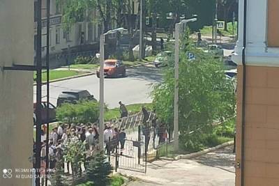 Уголовное дело возбудили после нападения ученика с ножом на учительницу в Пермском крае