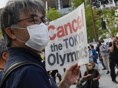 Большинство японских компаний выступили за перенос или отмену Олимпийских игр
