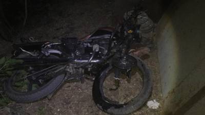 В Уфе мужчина на мотоцикле врезался в гараж: Его состояние тяжелое