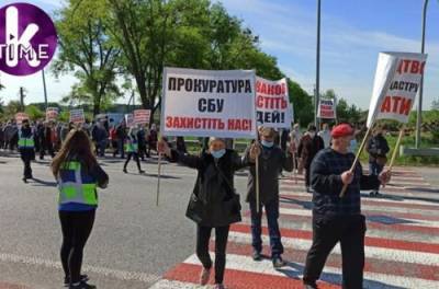 Митинг под Житомиром: активисты перекрыли трассу Киев-Чоп