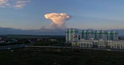 Жителей российского Саратова напугал "ядерный гриб" в небе: фото