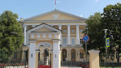 В Петербурге урегулировали правовые акты о помощи малоимущим