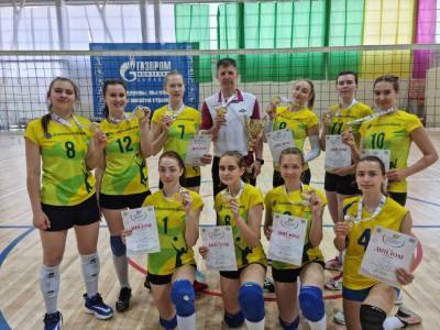 Сборная Удмуртии по волейболу стала чемпионом Приволжского округа - gorodglazov.com - окр.Приволжский - респ. Удмуртия