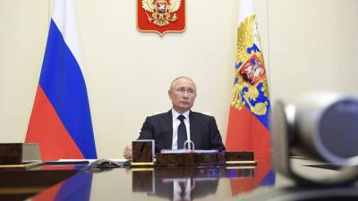 Лишь Россия передает технологии по вакцинам, отметил Путин