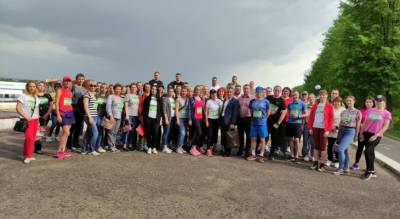 В День Волги Сбербанк в Ярославле организовал волонтерскую акцию