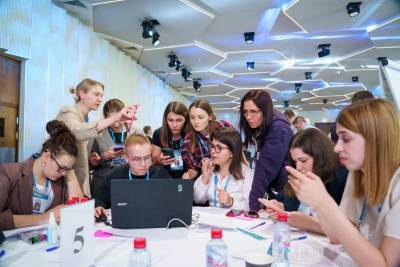 «Лидеры интернет-коммуникаций»: у шести ленинградцев есть шанс на победу