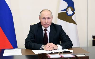 Путин призвал ЕАЭС оперативно реагировать на рост цен на значимые товары