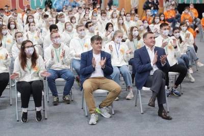Алексей Дюмин встретился с участниками регионального этапа молодёжного форума «Территория смыслов»