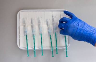Альберт Бурла - Pfizer поставит 2 млрд доз вакцины от коронавируса бедным странам - argumenti.ru - Филиппины