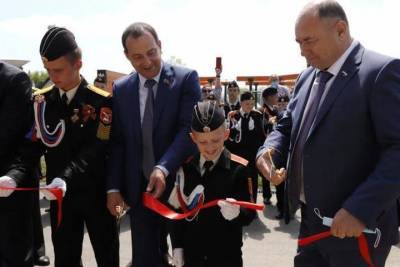 В Анапе открыли новый спортзал в кадетской школе