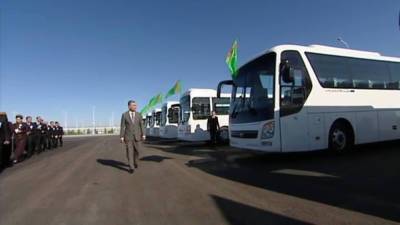 После окончания велосипедной акции в Ашхабаде запустят 400 новых автобусов и 200 такси