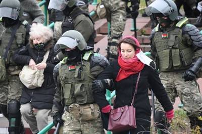 В Белоруссии против тысячи человек возбудили уголовные дела о беспорядках