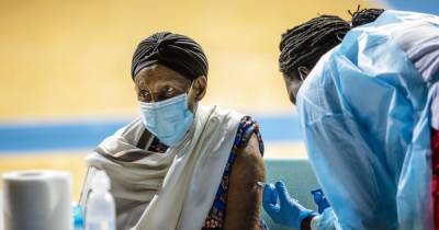 Евросоюз инвестирует $1 млрд в производство вакцин в Африке