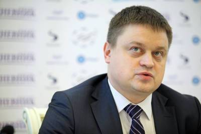 Из изолятора выпустили экс-главу Фонда капремонта Дениса Шабурова