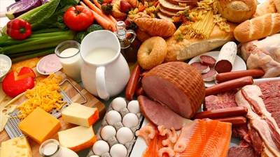 Украинцы назвали долю расходов на различные продукты питания