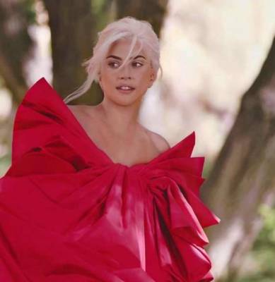 Леди Гага впервые рассказала о беременности после изнасилования