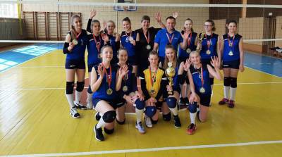 Команда СДЮШОР Витебска выиграла "Мяч над сеткой" среди девушек 2007 года рождения