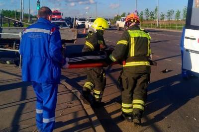 Санитарный вертолет эвакуировал пострадавшую в ДТП в московскую больницу