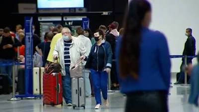 Аэропортный коллапс: тысячи пассажиров застряли из-за глобального сбоя