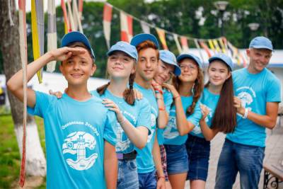 Ринат Еникеев - МЧС уже проверило 80% детских лагерей перед началом летней оздоровительной кампании – Учительская газета - ug.ru