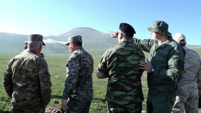 На границе Армении и Азербайджана произошла драка между военными