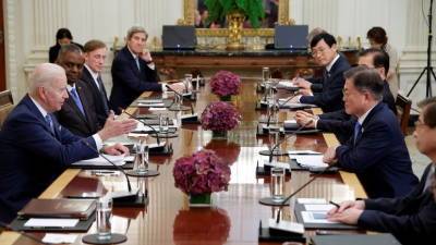 Байден провёл встречу с президентом Южной Кореи
