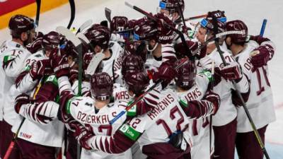 Латвия сенсационно обыграла сборную Канады в матче ЧМ по хоккею
