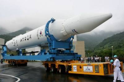 Байден разрешил Южной Корее делать ракеты большой дальности